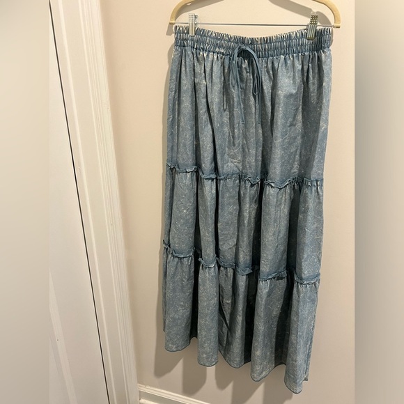 NWT Zenana Maxi Skirt Blue Gray Mineral Wash Tiered Boho Drawstring Waist - Picture 2 of 8